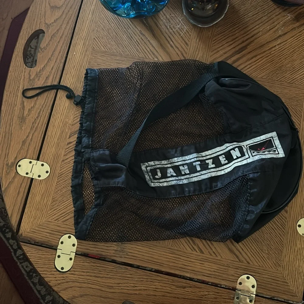 Vintage JANTZEN Duffle Bag Backpack UNISEX